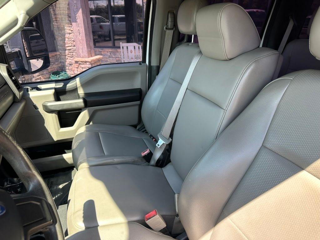 Ford Super Duty F-250 SRW King Ranch 4WD Crew Cab 8' Box 2019