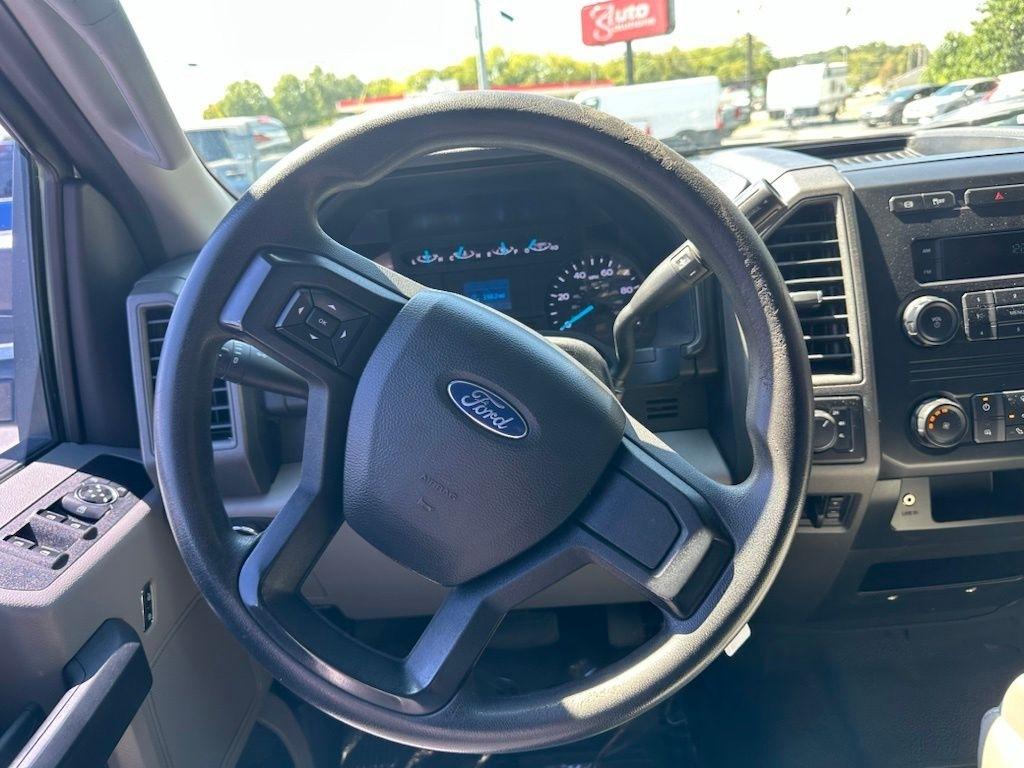 Ford Super Duty F-250 SRW King Ranch 4WD Crew Cab 8' Box 2019