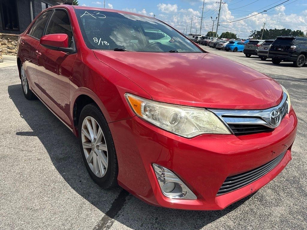 Toyota Camry 4dr Sdn I4 Auto XLE (Natl) 2013