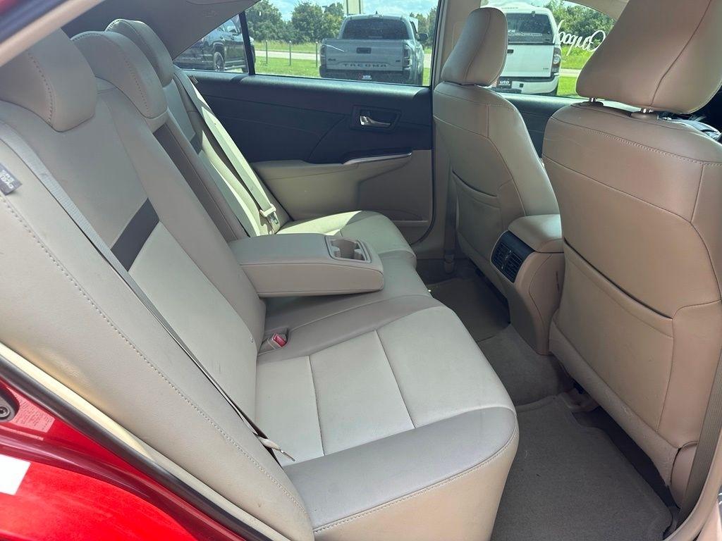 Toyota Camry 4dr Sdn I4 Auto XLE (Natl) 2013