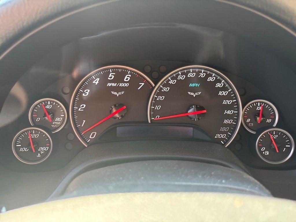 Chevrolet Corvette 2dr Cpe w/2LT 2012