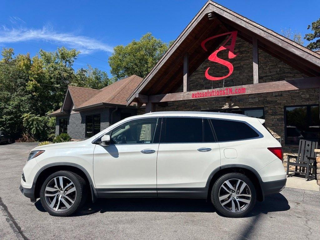 Honda Pilot Touring 2WD 2018