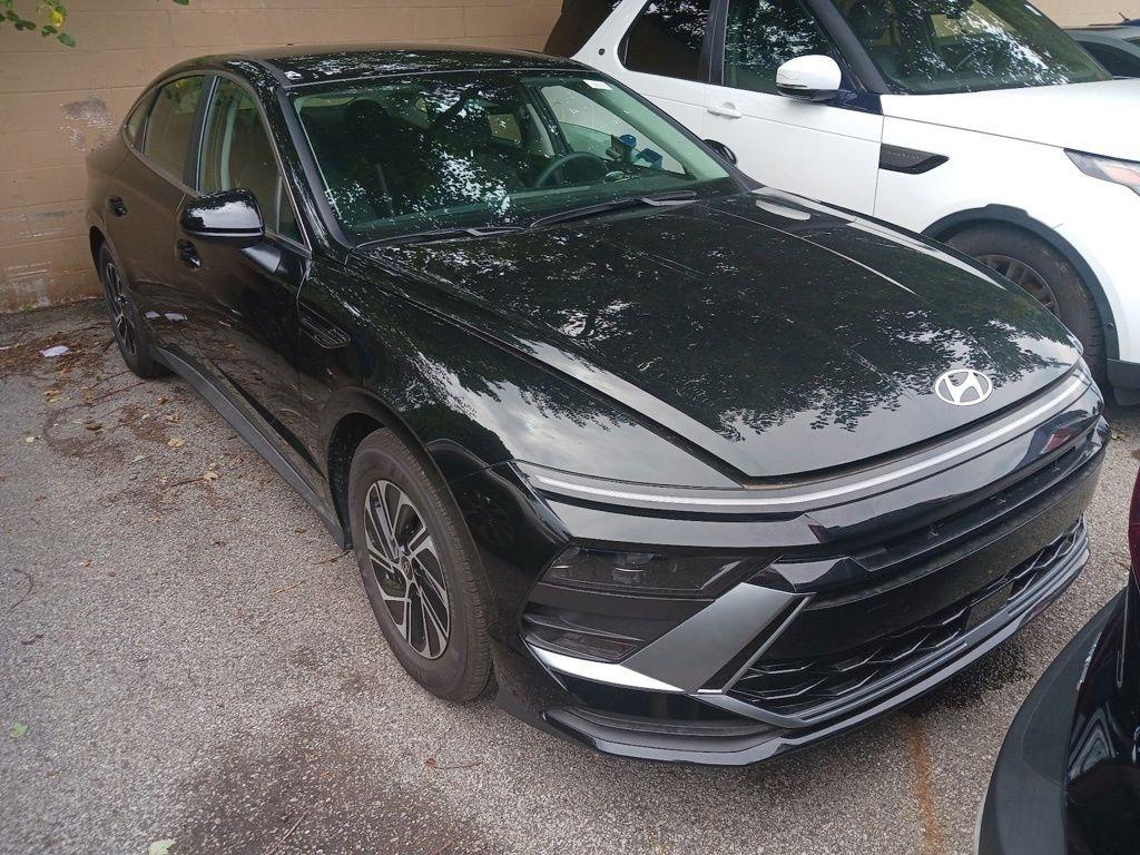 Hyundai Sonata Hybrid Blue FWD 2026