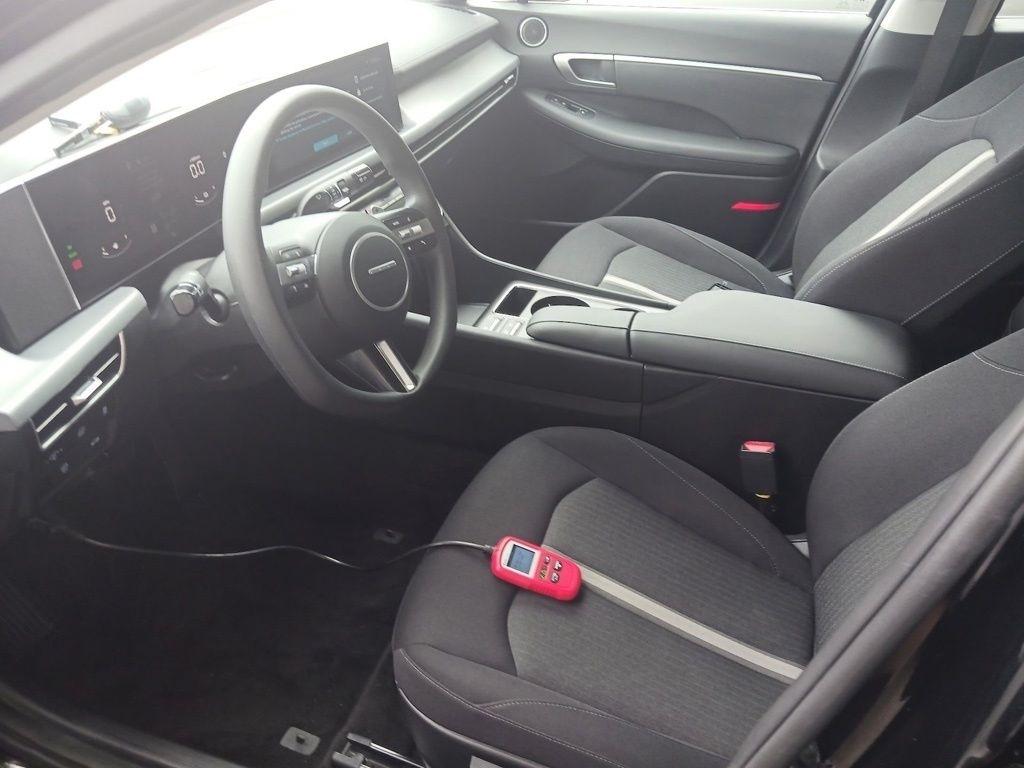 Hyundai Sonata Hybrid Blue FWD 2026