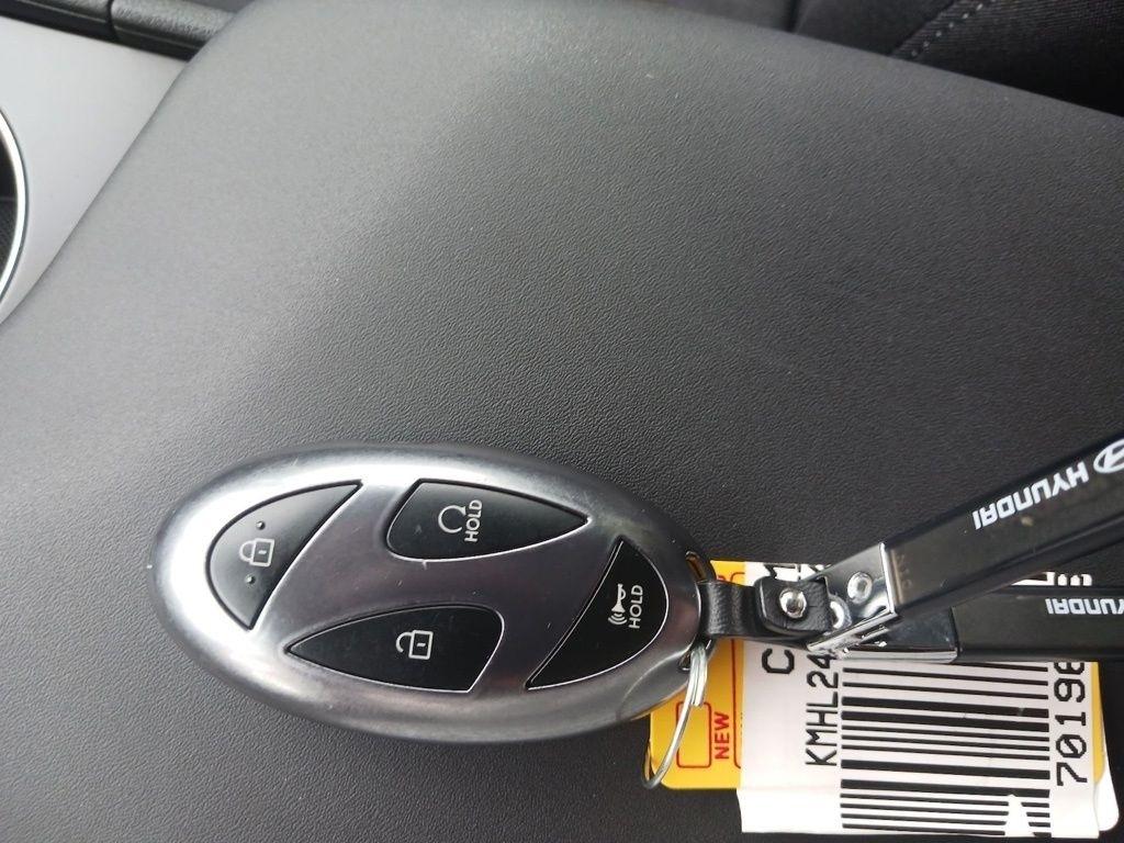 Hyundai Sonata Hybrid Blue FWD 2026