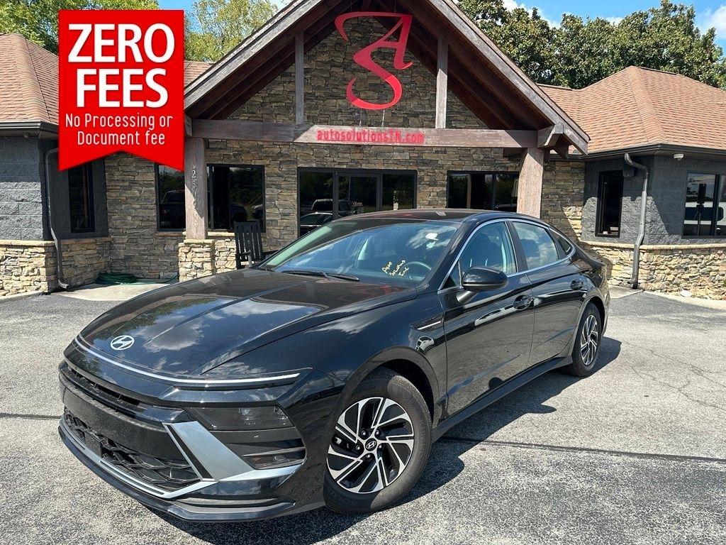 Hyundai Sonata Hybrid Blue FWD 2026