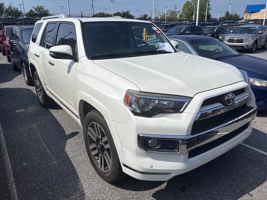 Toyota 4Runner TRD Off Road Premium 4WD (Natl) 2017