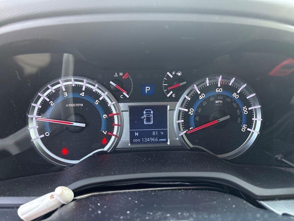 Toyota 4Runner TRD Off Road Premium 4WD (Natl) 2017