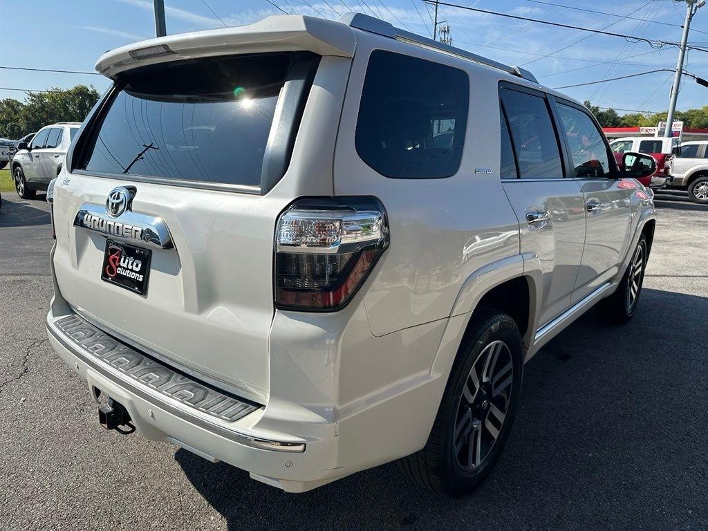 Toyota 4Runner TRD Off Road Premium 4WD (Natl) 2017
