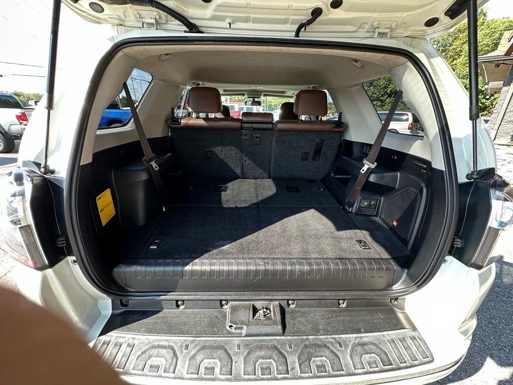 Toyota 4Runner TRD Off Road Premium 4WD (Natl) 2017