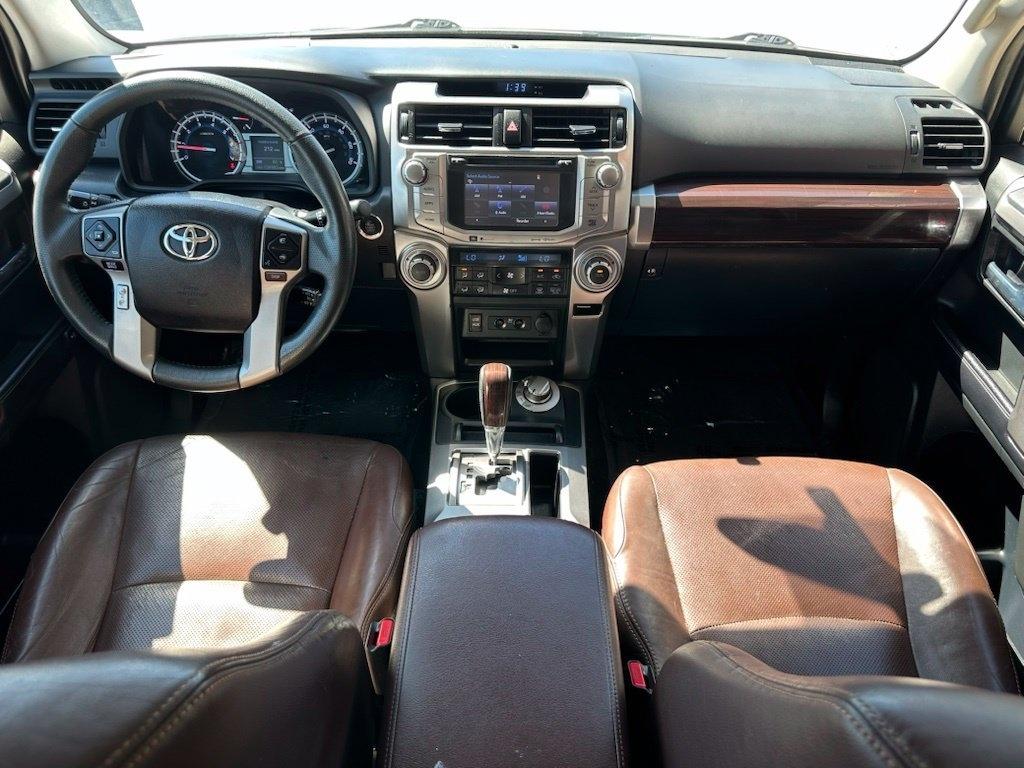 Toyota 4Runner TRD Off Road Premium 4WD (Natl) 2017