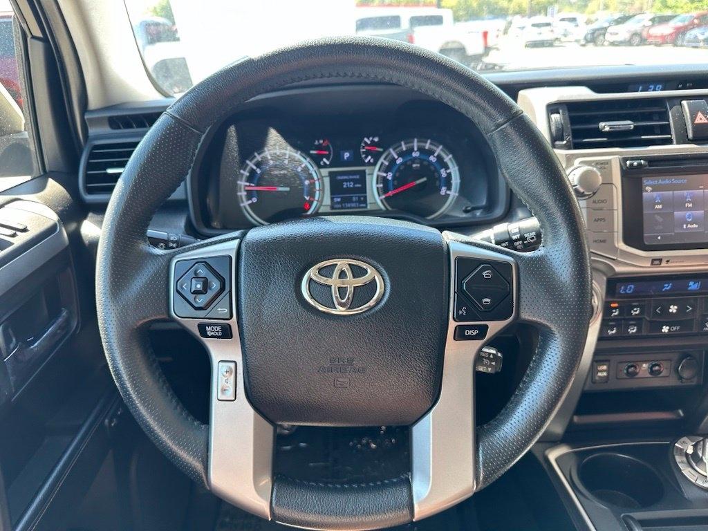 Toyota 4Runner TRD Off Road Premium 4WD (Natl) 2017