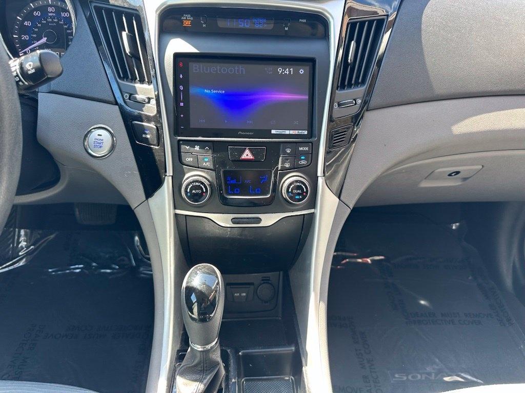 Hyundai Sonata Hybrid 4dr Sdn 2014
