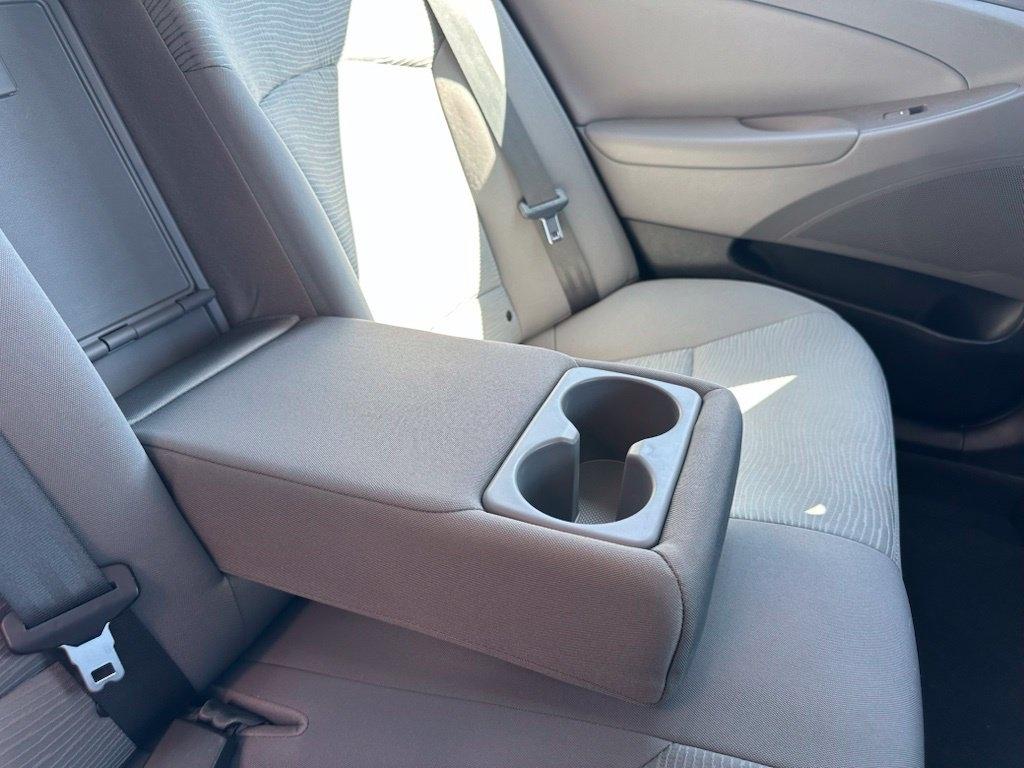 Hyundai Sonata Hybrid 4dr Sdn 2014