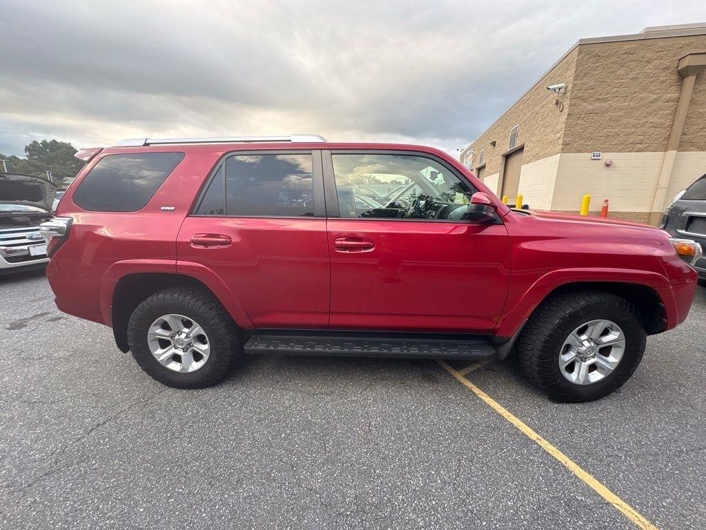 Toyota 4Runner TRD Off Road Premium 4WD (Natl) 2017