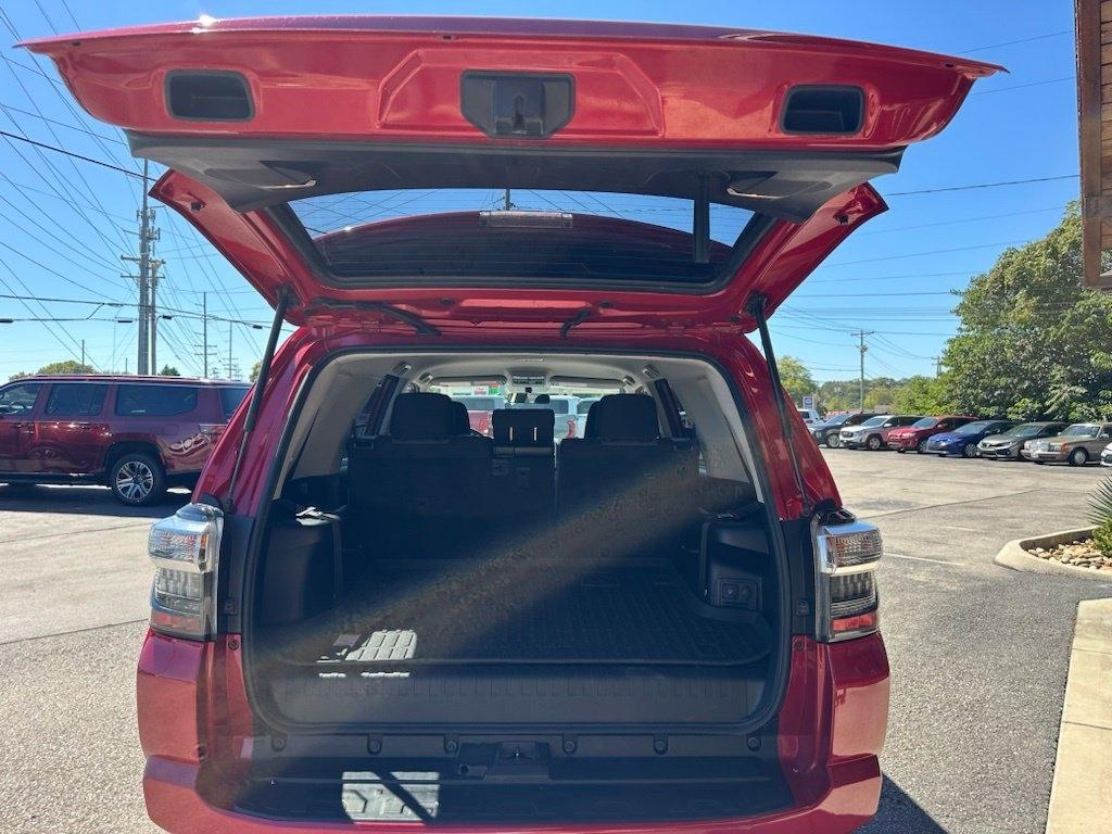 Toyota 4Runner TRD Off Road Premium 4WD (Natl) 2017