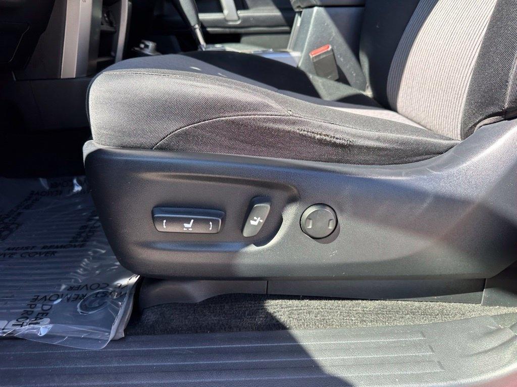 Toyota 4Runner TRD Off Road Premium 4WD (Natl) 2017