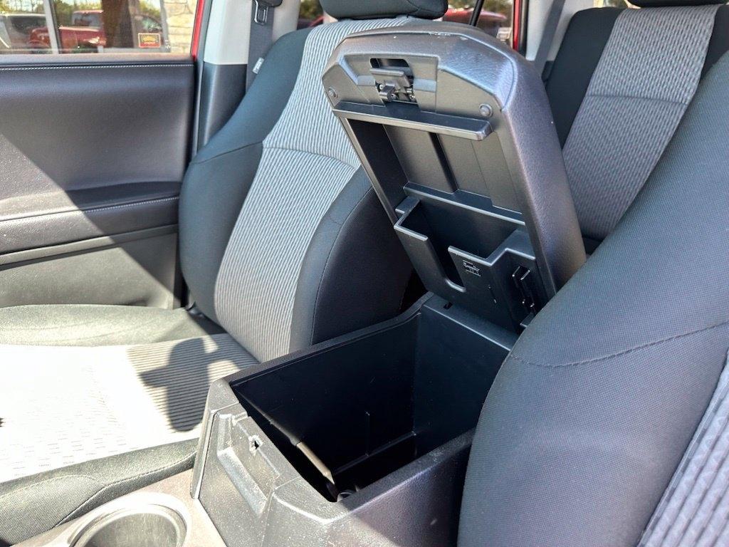 Toyota 4Runner TRD Off Road Premium 4WD (Natl) 2017