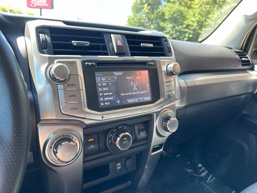 Toyota 4Runner TRD Off Road Premium 4WD (Natl) 2017