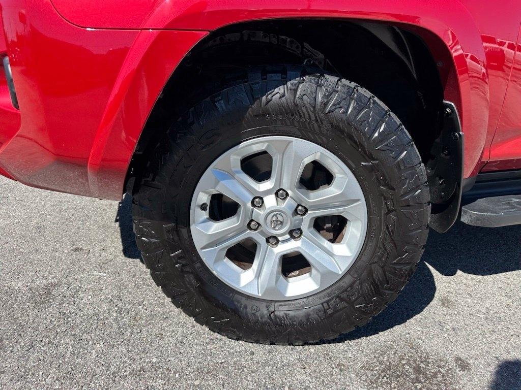 Toyota 4Runner TRD Off Road Premium 4WD (Natl) 2017