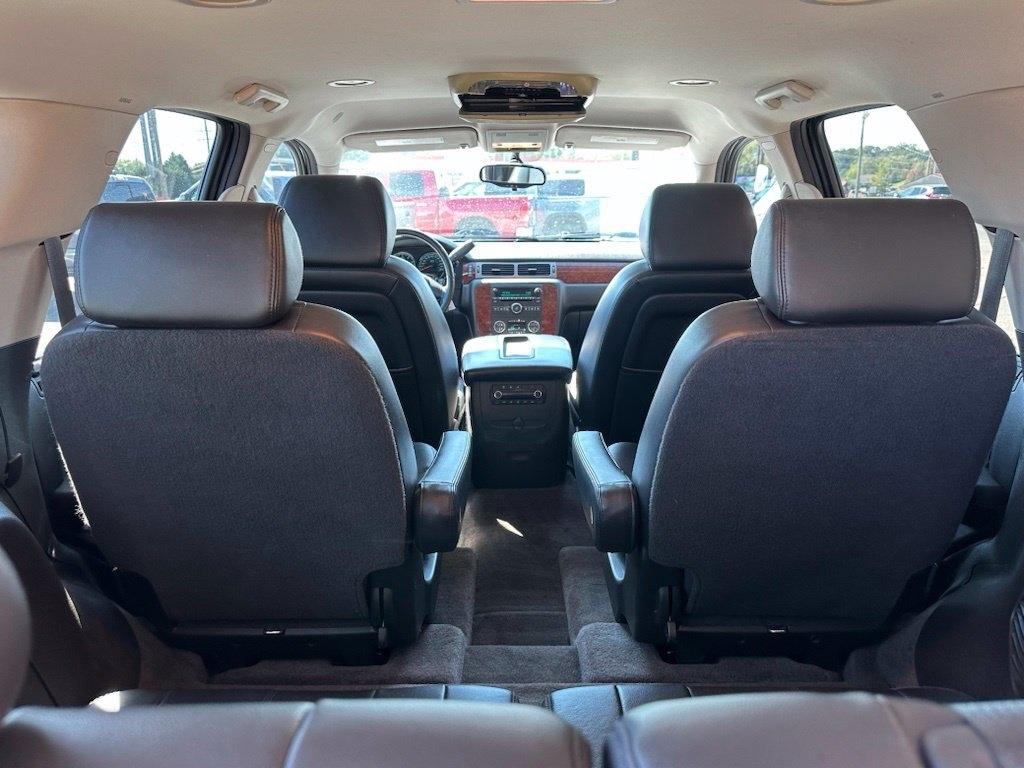 Chevrolet Tahoe 4WD 4dr 1500 LT w/2LT 2009