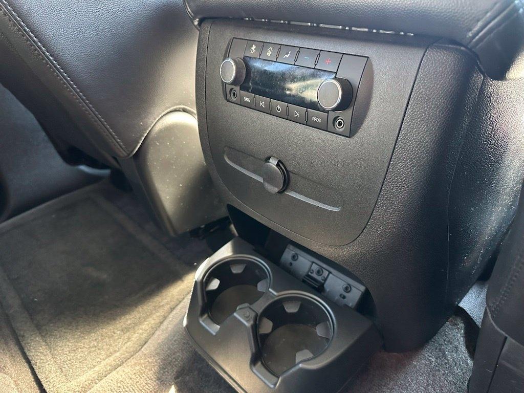 Chevrolet Tahoe 4WD 4dr 1500 LT w/2LT 2009
