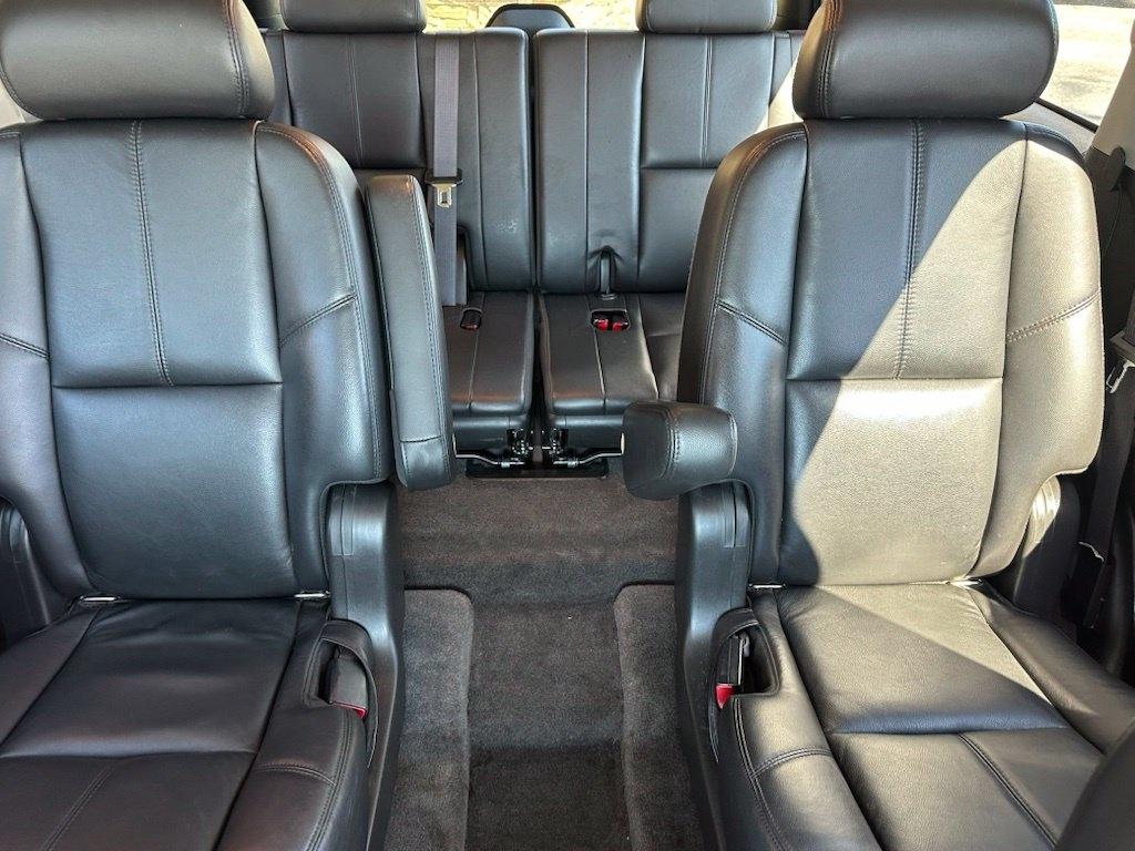Chevrolet Tahoe 4WD 4dr 1500 LT w/2LT 2009