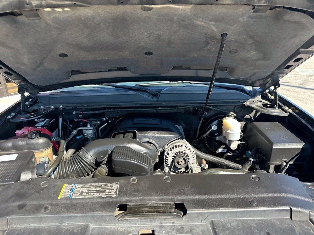Chevrolet Tahoe 4WD 4dr 1500 LT w/2LT 2009