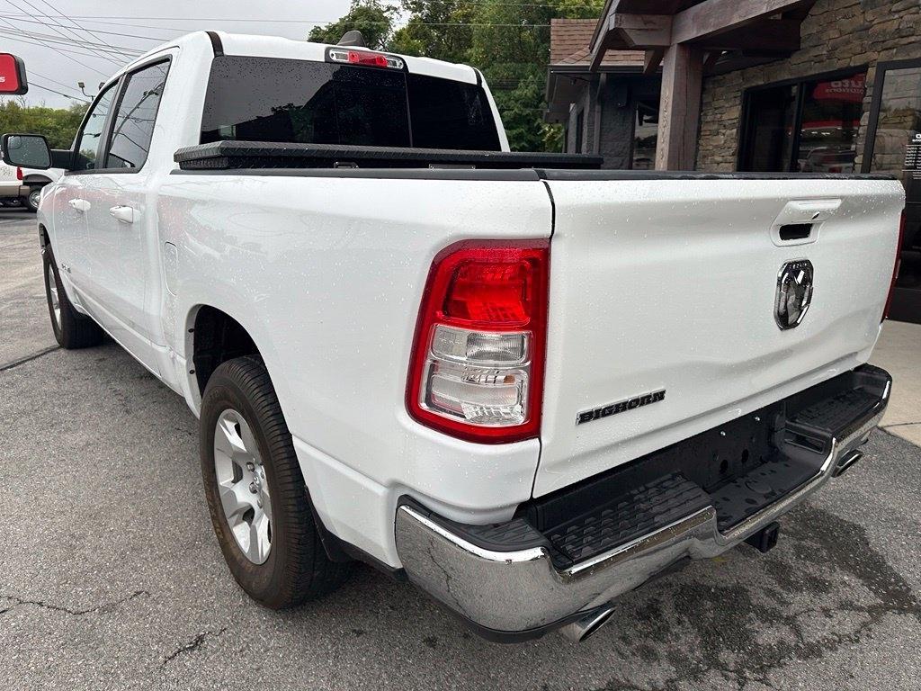 RAM 1500 Big Horn 4x4 Crew Cab 5'7" Box 2022