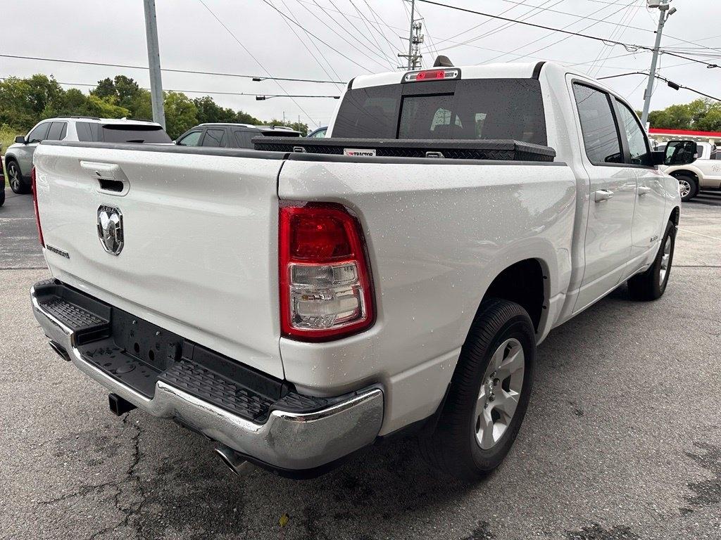 RAM 1500 Big Horn 4x4 Crew Cab 5'7" Box 2022