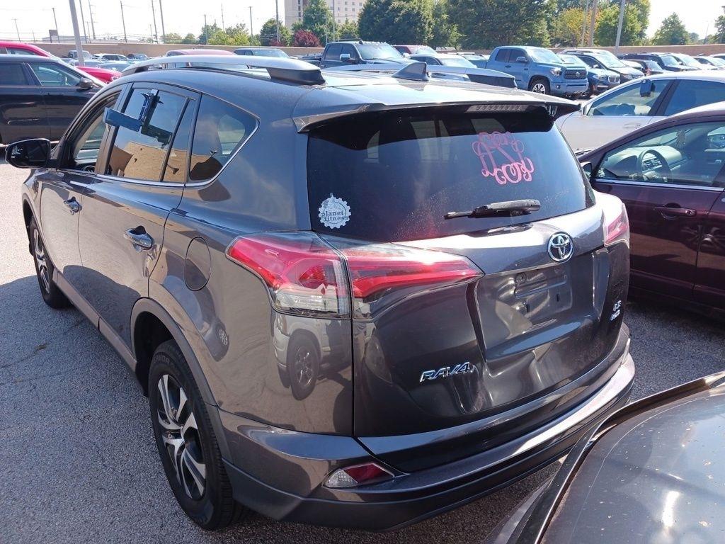 Toyota RAV4 AWD 4dr LE (Natl) 2016