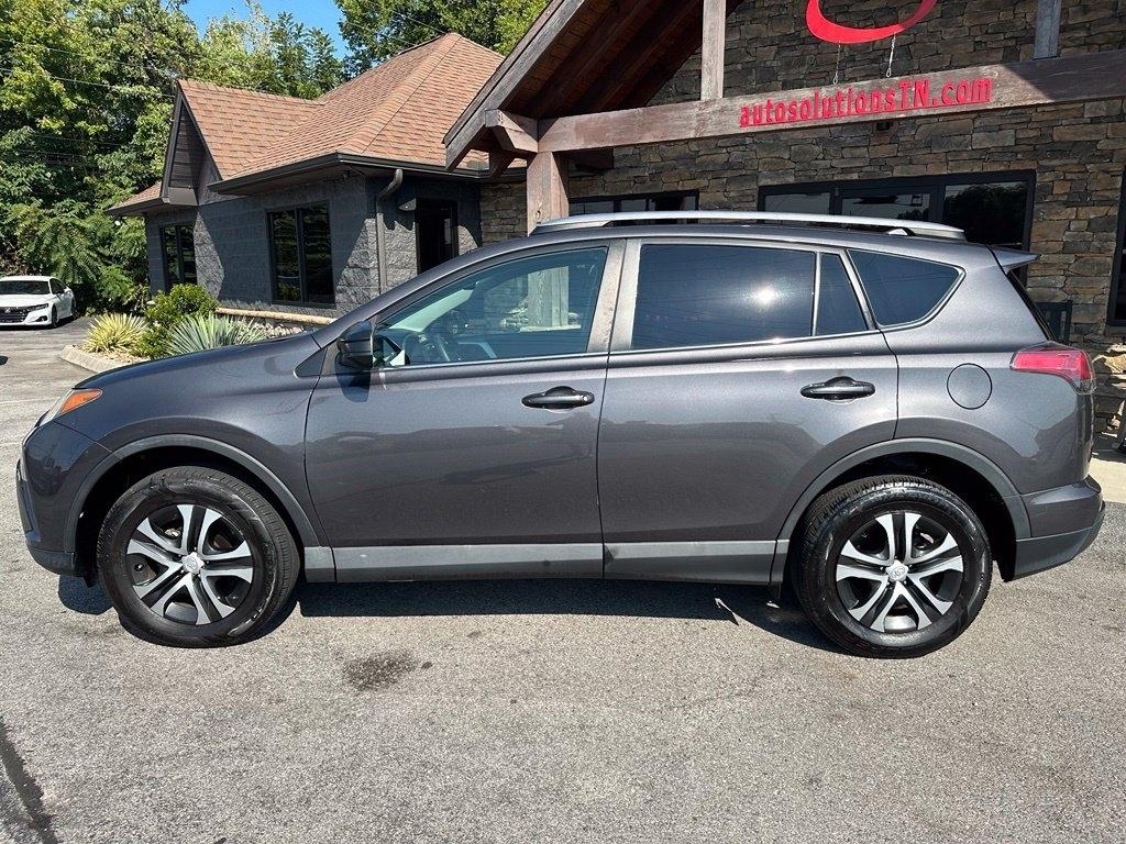 Toyota RAV4 AWD 4dr LE (Natl) 2016