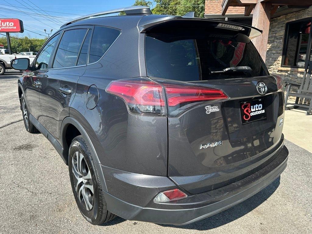 Toyota RAV4 AWD 4dr LE (Natl) 2016
