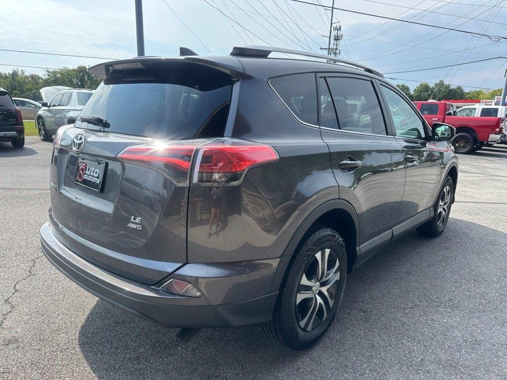 Toyota RAV4 AWD 4dr LE (Natl) 2016