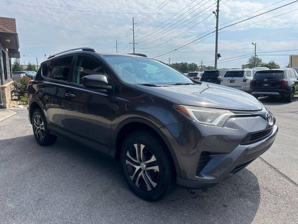 Toyota RAV4 AWD 4dr LE (Natl) 2016