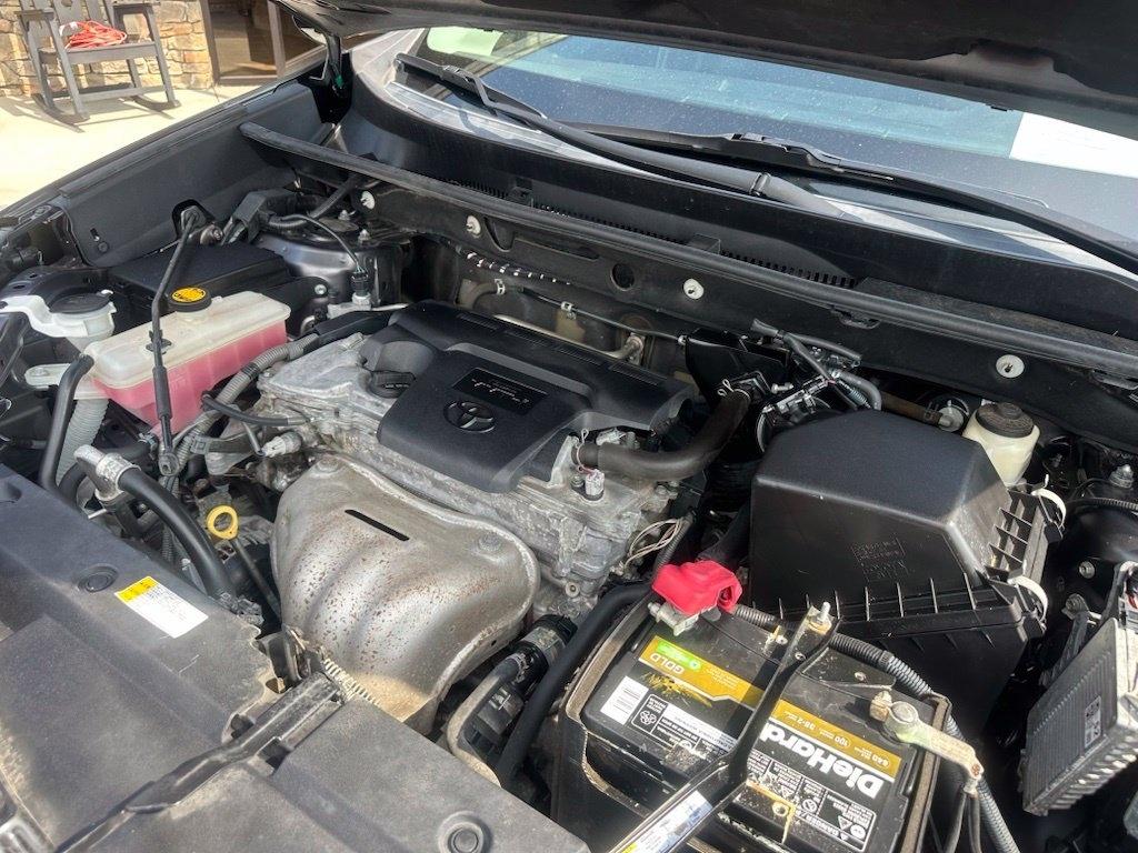 Toyota RAV4 AWD 4dr LE (Natl) 2016