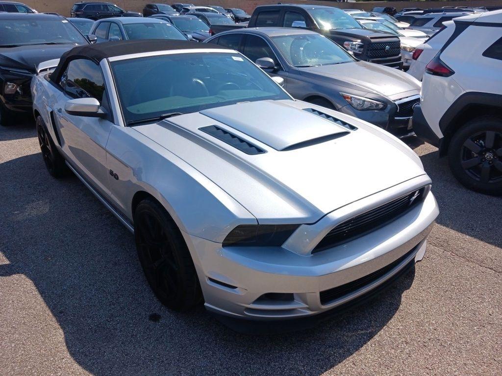 Ford Mustang 2dr Conv GT 2013