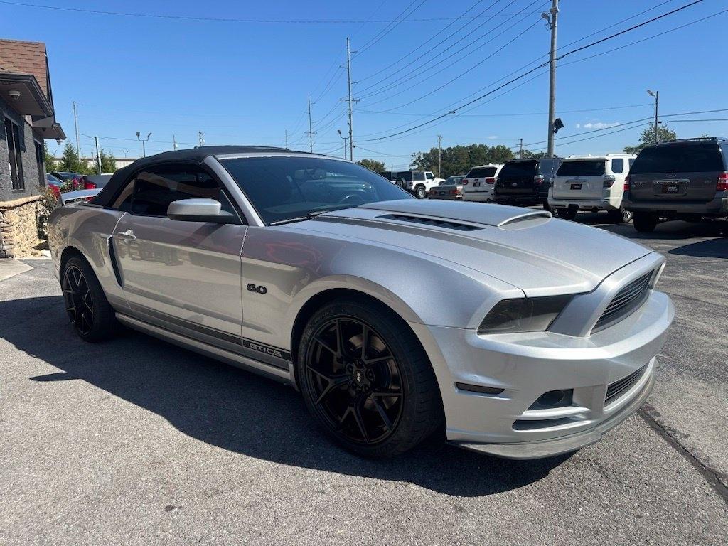 Ford Mustang 2dr Conv GT 2013