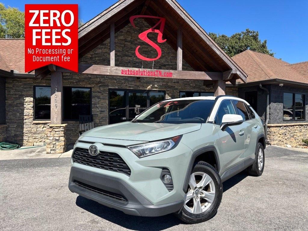 Toyota RAV4 XLE FWD (Natl) 2020