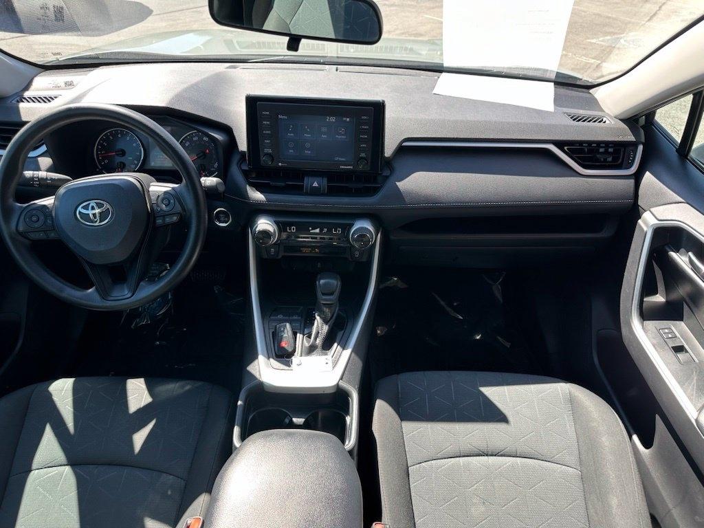 Toyota RAV4 XLE FWD (Natl) 2020