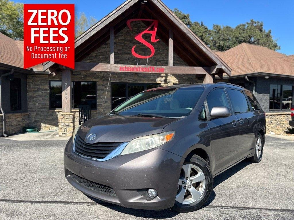 2012 Toyota Sienna LE