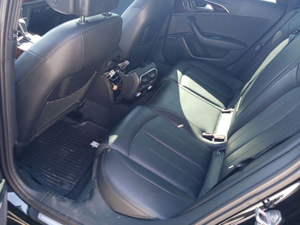 Volkswagen Touareg 4dr TDI Sport w/Nav 2014