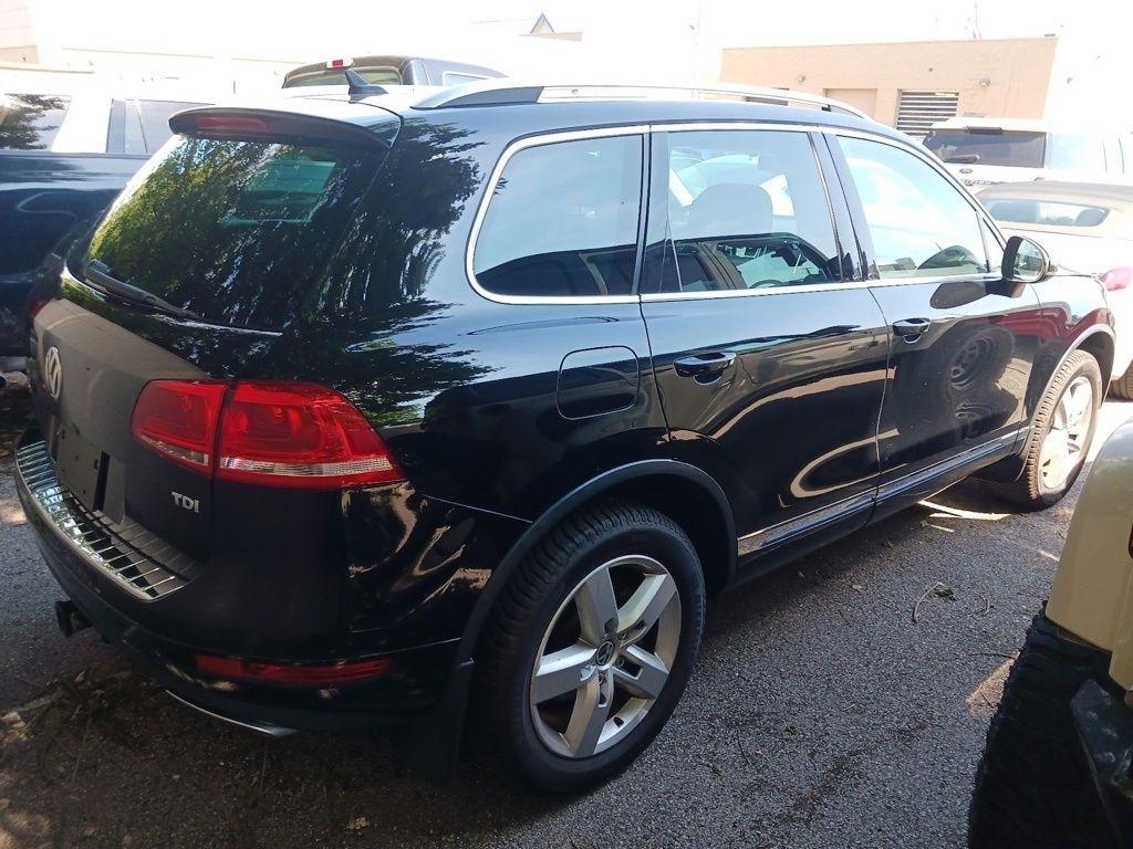 Volkswagen Touareg 4dr TDI Sport w/Nav 2014