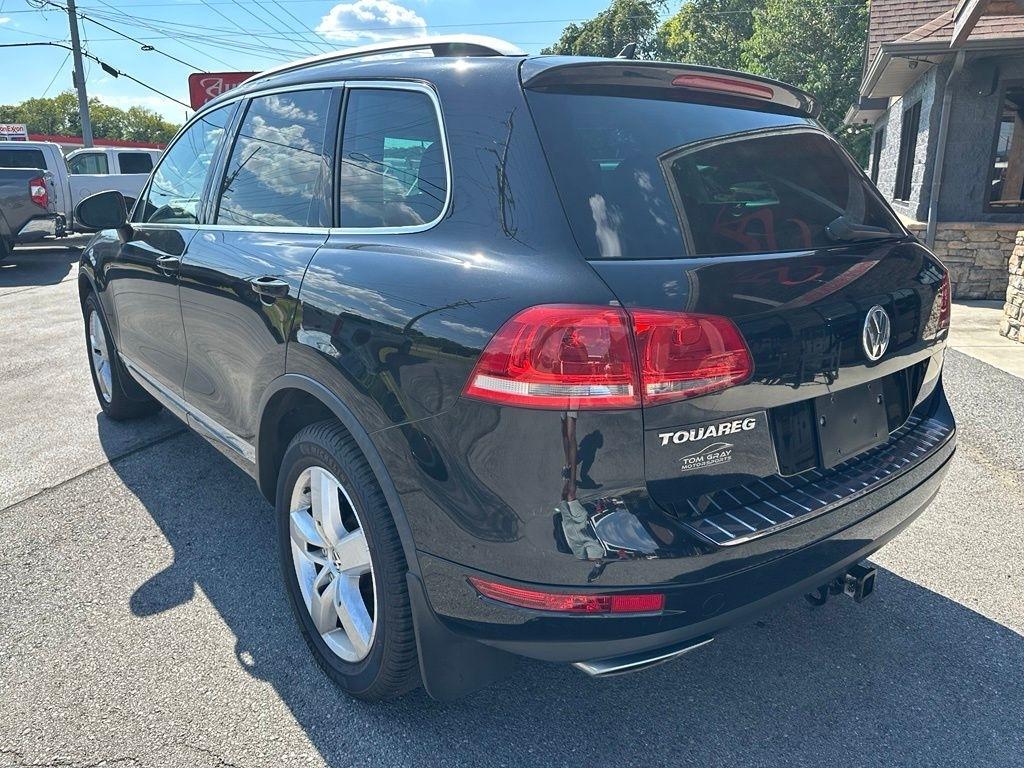 Volkswagen Touareg 4dr TDI Sport w/Nav 2014