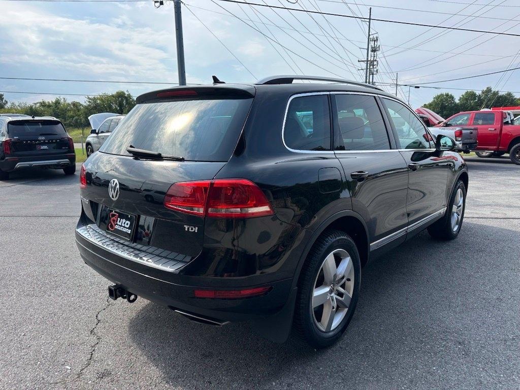 Volkswagen Touareg 4dr TDI Sport w/Nav 2014