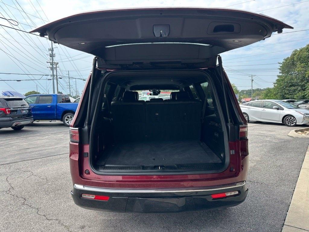Jeep Wagoneer L Series II 4x2 *Ltd Avail* 2024