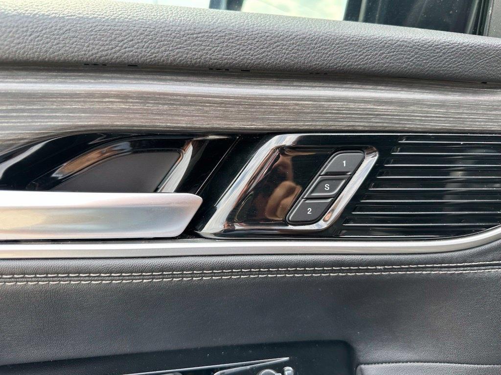Jeep Wagoneer L Series II 4x2 *Ltd Avail* 2024
