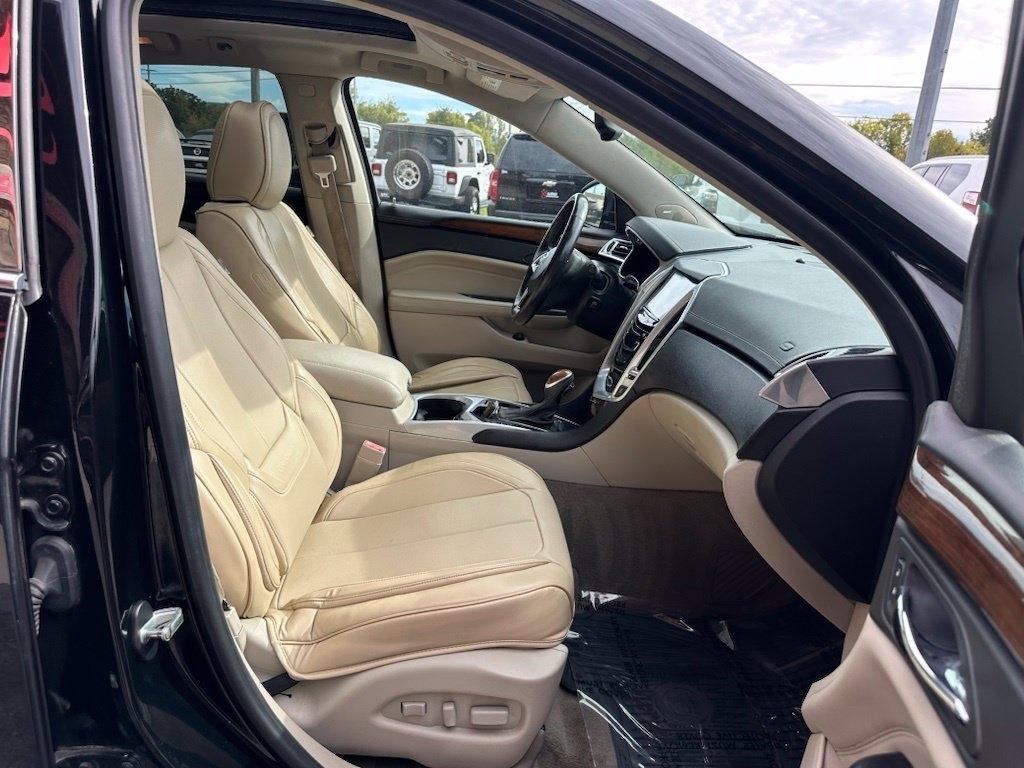 Cadillac SRX FWD 4dr Performance Collection 2013