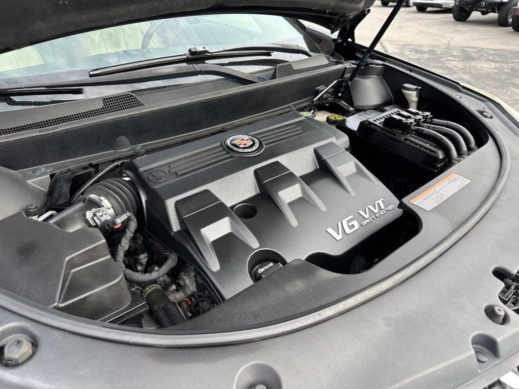 Cadillac SRX FWD 4dr Performance Collection 2013