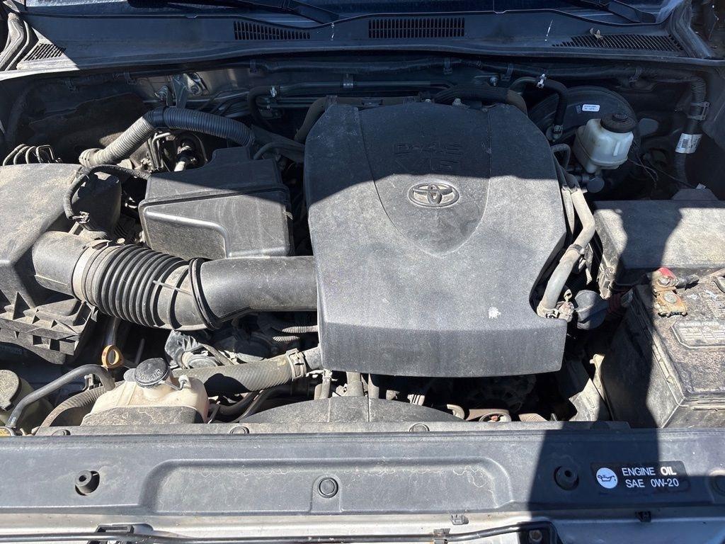 Toyota Tacoma TRD Off Road Double Cab 6' Bed V6 4x4 AT (Natl) 2017